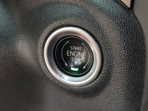 Used 2021 GMC Sierra 1500 AT4 w/ AT4 Preferred Package AWD/4WD image 27