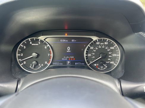 Used 2024 Nissan Altima 2.5 SV image 12