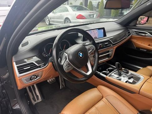 Used 2016 BMW 740i RWD image 15
