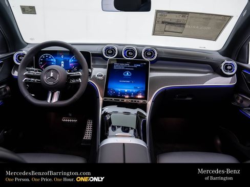 New 2026 Mercedes-Benz GLC 300 4MATIC image 11