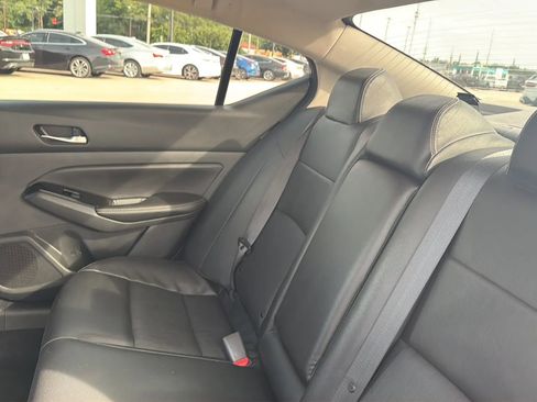 Used 2020 Nissan Altima 2.5 SL FWD image 43