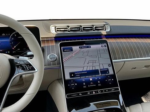 New 2025 Mercedes-Benz S 580 4MATIC Sedan image 10