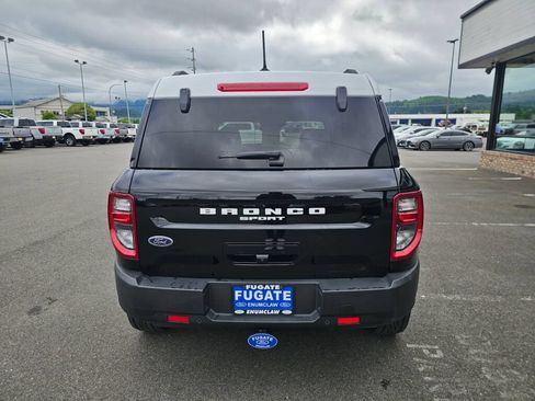 Certified 2024 Ford Bronco Sport Heritage w/ Heritage Convenience Package AWD/4WD image 8