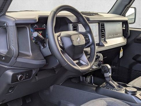 New 2025 Ford Bronco Big Bend image 3