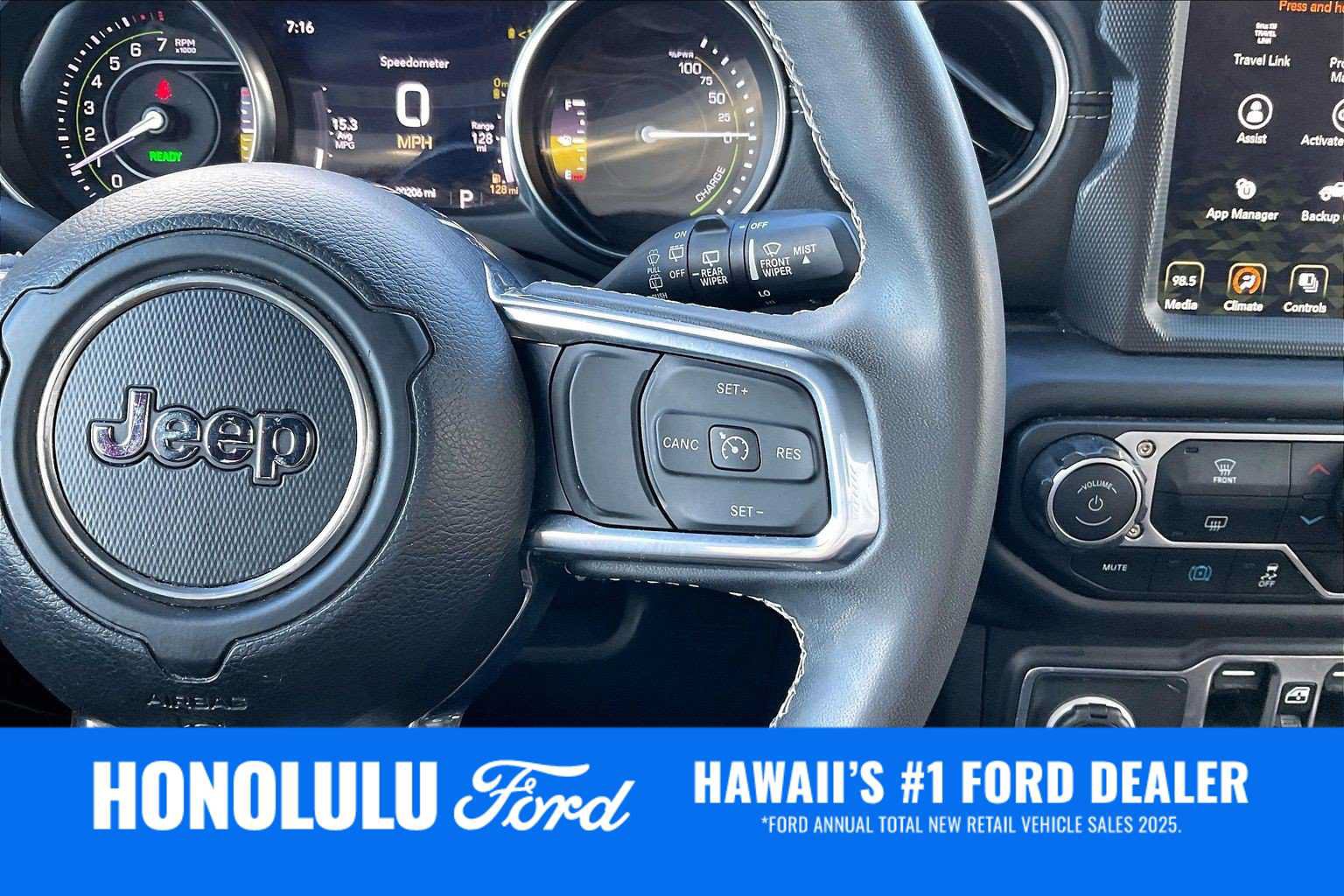 Used 2023 Jeep Wrangler Unlimited Rubicon 4xe AWD/4WD image 25
