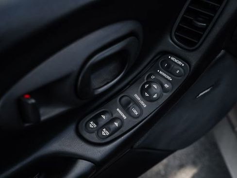 Used 1998 Chevrolet Corvette Convertible w/ Memory Pkg image 64