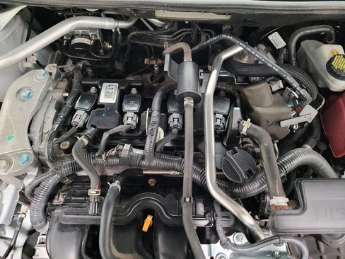 Used 2021 Nissan Sentra SV FWD image 30
