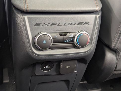 New 2026 Ford Explorer Active w/ Active Comfort Package image 23