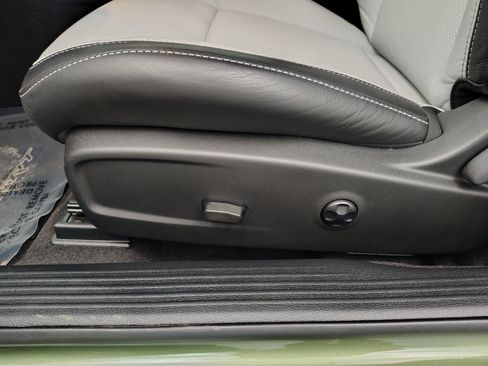 Used 2022 Dodge Challenger SRT Hellcat image 25