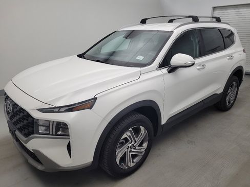 Used 2023 Hyundai Santa Fe SEL AWD/4WD image 2