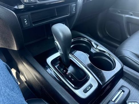Used 2019 Honda Ridgeline RTL-E image 16