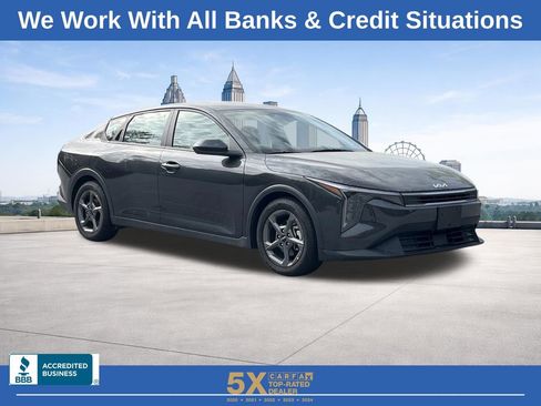 Used 2025 Kia K4 LXS image 26