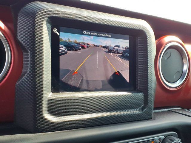 Used 2021 Jeep Gladiator Rubicon w/ Trailer Tow Package AWD/4WD image 13
