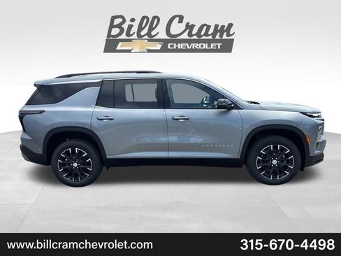 New 2026 Chevrolet Traverse LT w/ Sun and Wheel Package AWD/4WD image 42