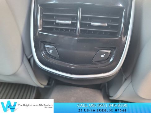 Used 2017 Cadillac XTS Luxury w/ Driver Awareness Package FWD image 16