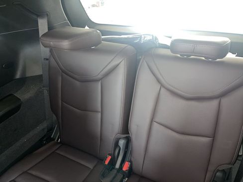 Certified 2024 Cadillac XT6 Premium Luxury w/ LPO, Floor Liner Package image 31