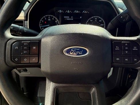 Used 2021 Ford F150 XLT image 10