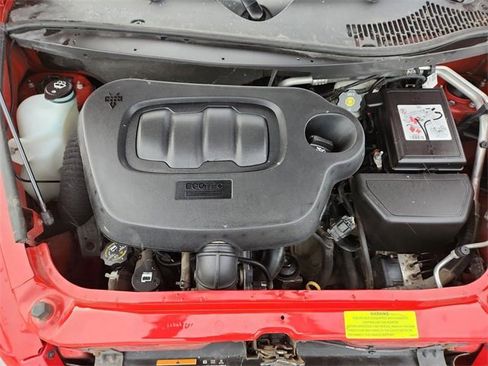 Used 2011 Chevrolet HHR LT image 25