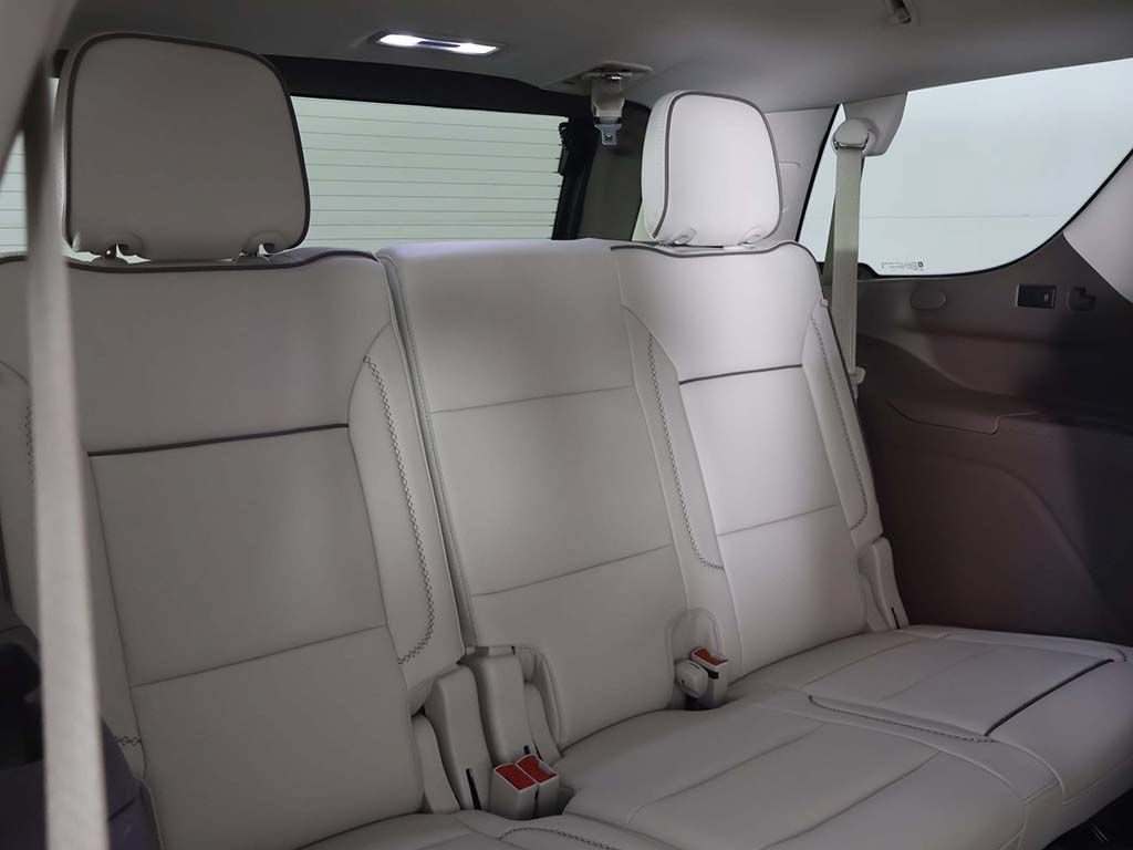 Used 2024 GMC Yukon Denali AWD/4WD image 44
