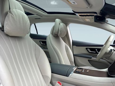 Certified 2023 Mercedes-Benz EQS 580 4MATIC Sedan image 33
