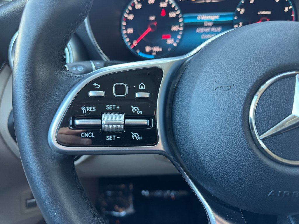 Used 2021 Mercedes-Benz GLC 300 4MATIC image 15