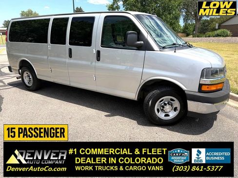 Used 2018 Chevrolet Express 3500 LT w/ LT Preferred Equipment Group RWD image 1