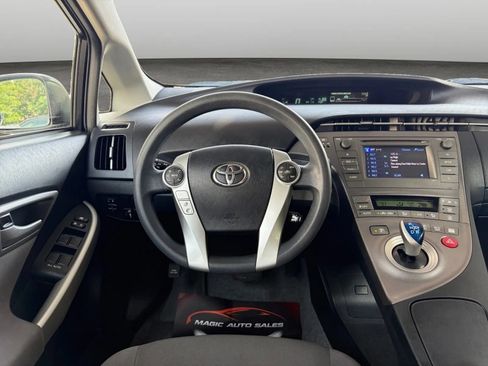 Used 2013 Toyota Prius Two FWD image 24
