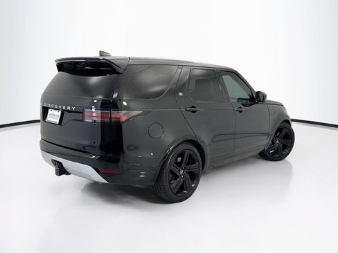 Used 2024 Land Rover Discovery Metropolitan Edition AWD/4WD image 5