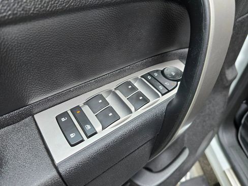 Used 2013 Chevrolet Silverado 1500 LT AWD/4WD image 23