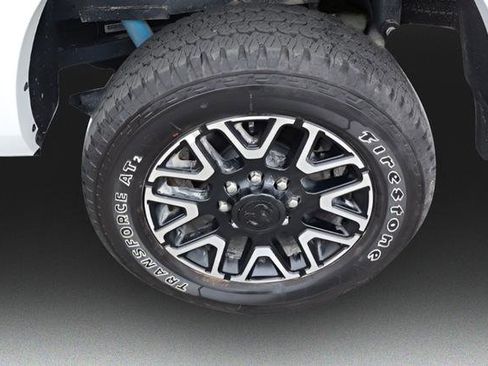 Used 2026 RAM 2500 Limited AWD/4WD image 25