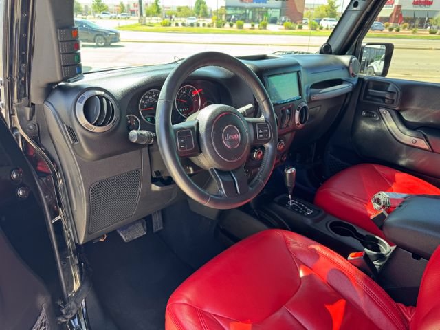 Used 2014 Jeep Wrangler Unlimited Sport w/ Quick Order Package 24S AWD/4WD image 13