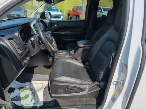 Used 2016 GMC Canyon SLT w/ Driver Alert Package AWD/4WD image 12