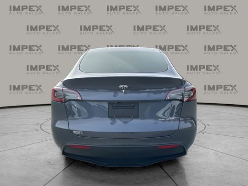 Used 2023 Tesla Model Y Long Range image 4