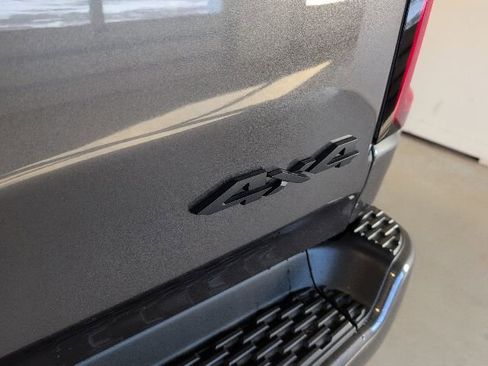 New 2026 RAM 1500 4x4 Crew Cab image 37