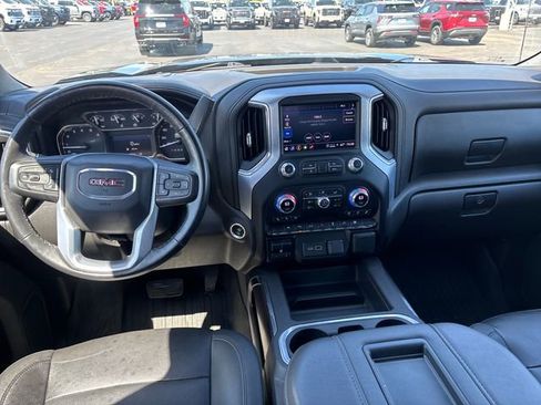 Used 2022 GMC Sierra 1500 SLT w/ SLT Convenience Package AWD/4WD image 28
