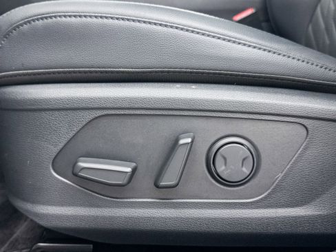Used 2025 Kia Sportage X-Line AWD/4WD image 27