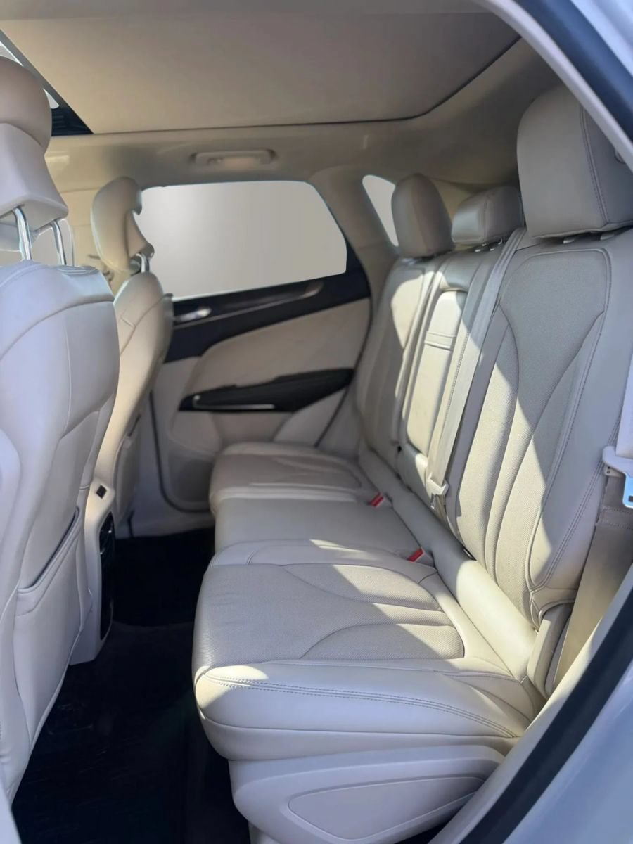 Used 2019 Lincoln MKC Reserve w/ MKC Climate Package AWD/4WD image 11