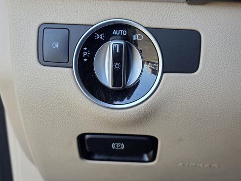 Used 2019 Mercedes-Benz GLS 550 4MATIC image 38