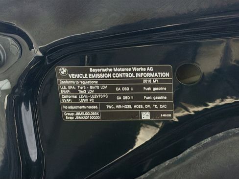 Used 2018 BMW 540i w/ M Sport Package image 17