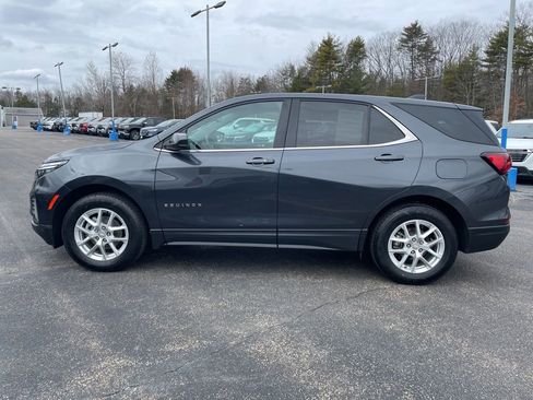 Used 2023 Chevrolet Equinox LT w/ Driver Convenience Package AWD/4WD image 3