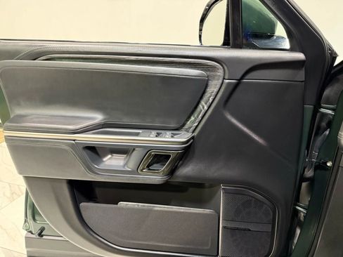 Used 2022 Rivian R1T Adventure image 11