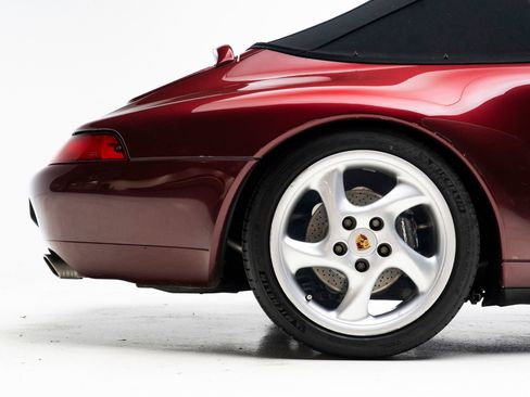 Used 1998 Porsche 911 Carrera RWD image 52