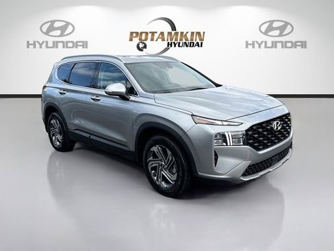 Certified 2023 Hyundai Santa Fe SEL image 3