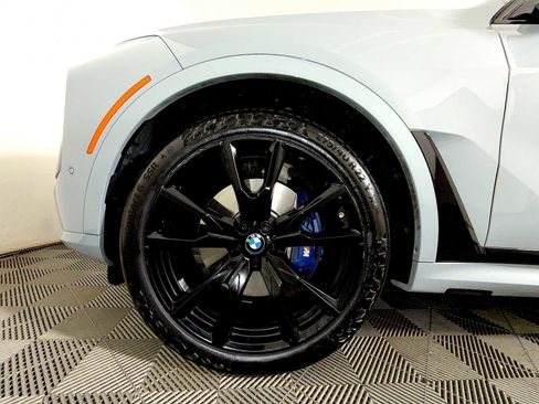 Certified 2023 BMW X7 xDrive40i w/ M Sport Package image 8