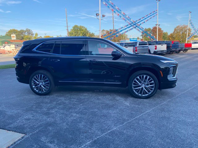 Used 2026 Buick Enclave Avenir AWD/4WD image 6
