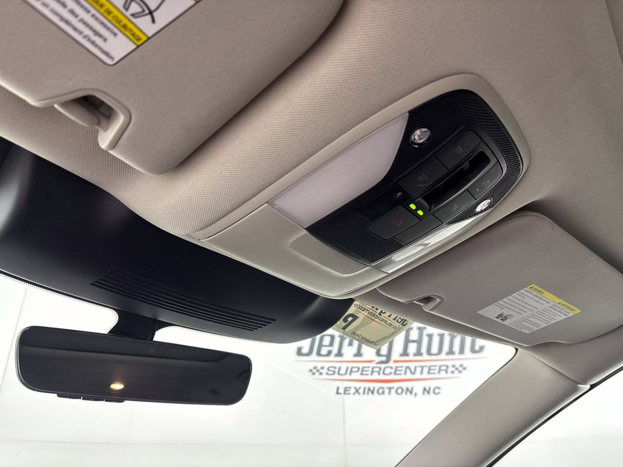 Used 2023 INFINITI QX60 Luxe w/ Cargo Package AWD/4WD image 24