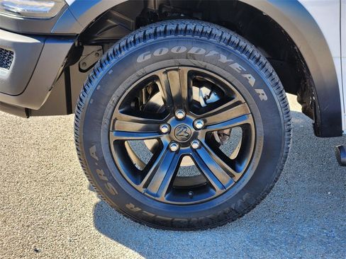 Used 2022 RAM 1500 Classic Warlock w/ Electronics Group image 10