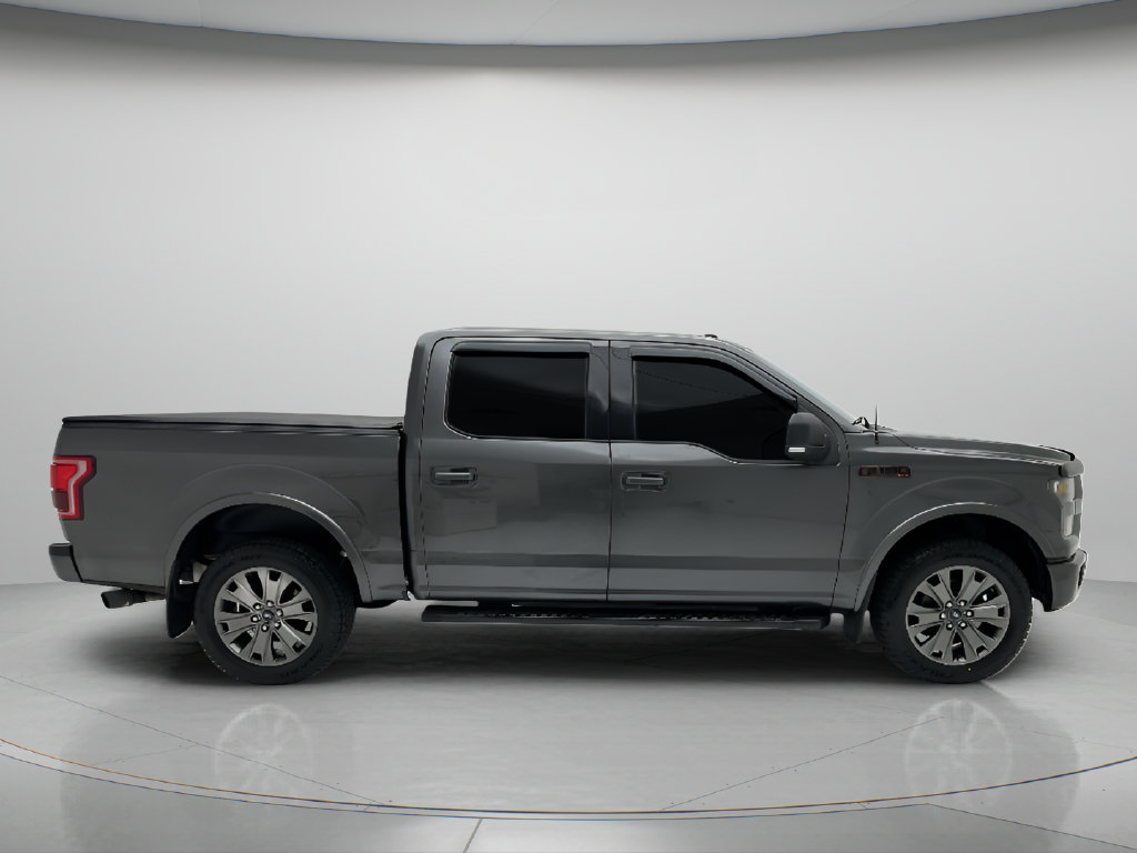 Used 2016 Ford F150 XLT w/ Equipment Group 302A Luxury AWD/4WD image 4