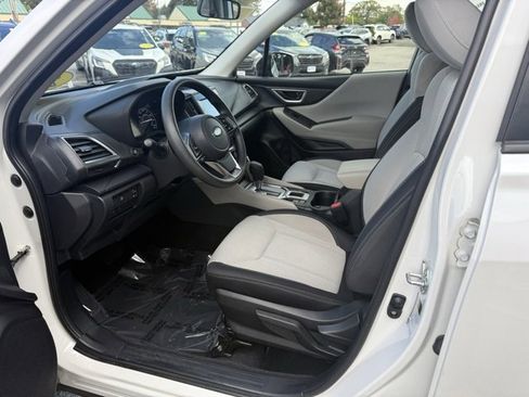 Used 2022 Subaru Forester image 13