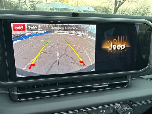 New 2026 Jeep Wrangler Unlimited Rubicon w/ Safety Group image 23